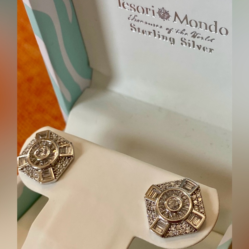 Beautiful Earrings! Great Gift! Sterling Silver!